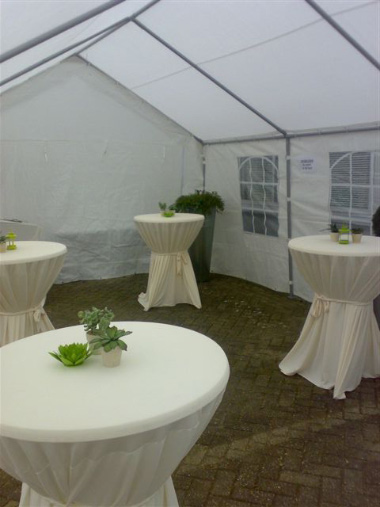 Partyverhuur Partytent 4 x 8